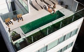 Vain Boutique Hotel